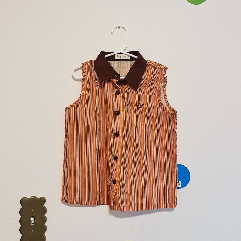 Lacey Lane retro button up top